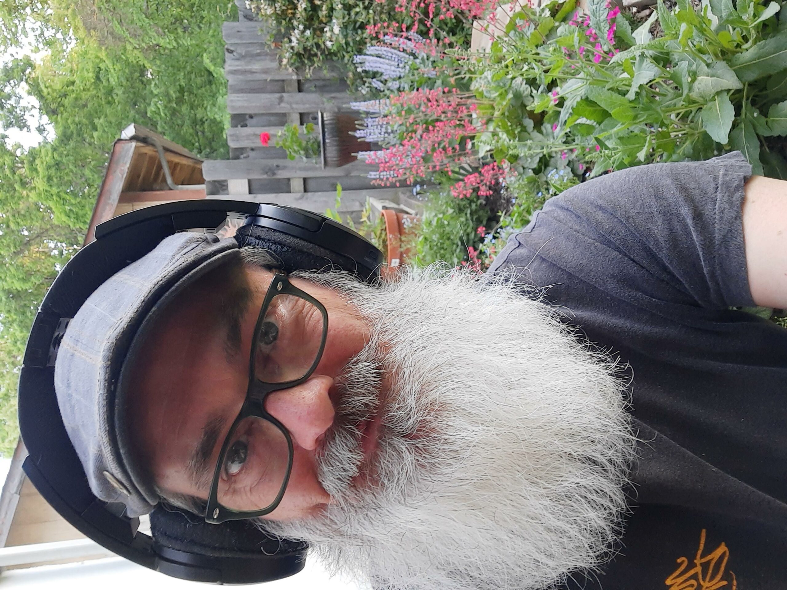 The Problem of Low-Cost Alternatives in the Marijuana Market!