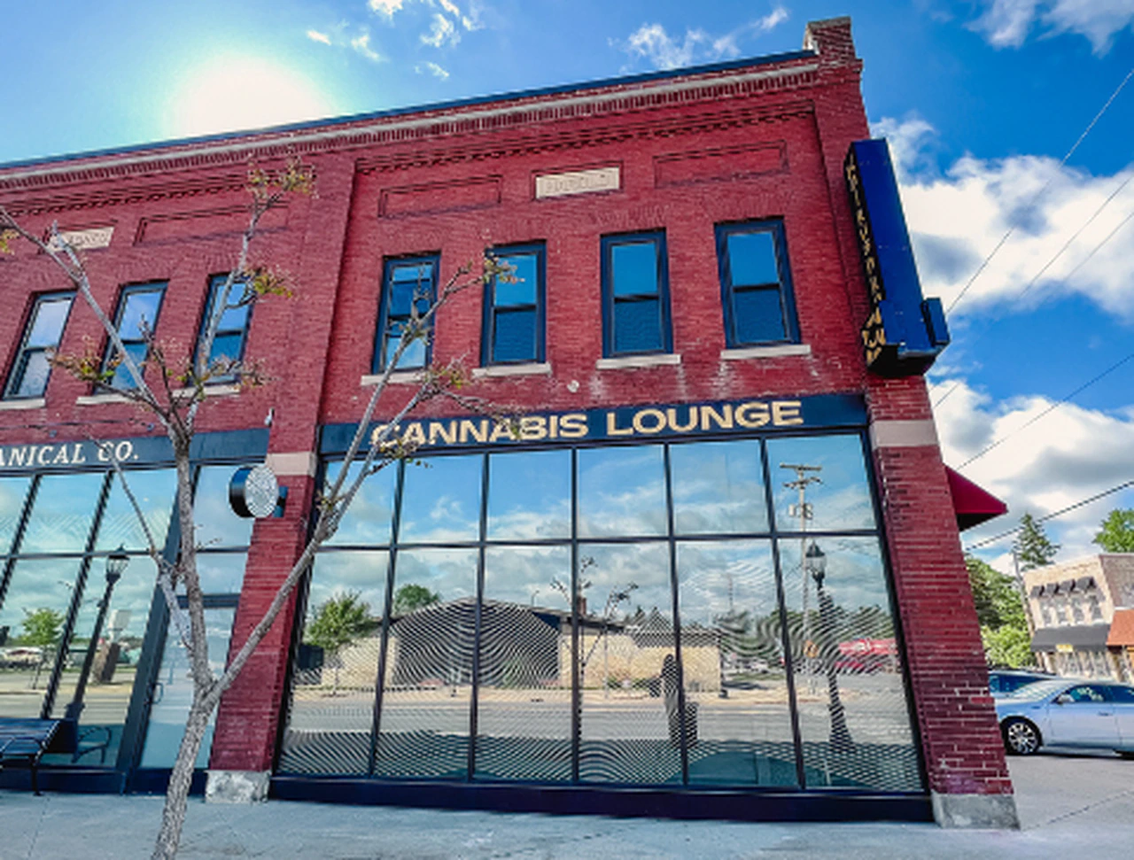 Smoking Is Prohibited At Michigan's 2 Marijuana Lounges, But Will They Open Up?
